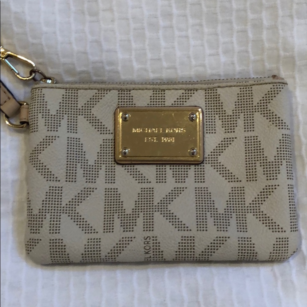 MK wristlet